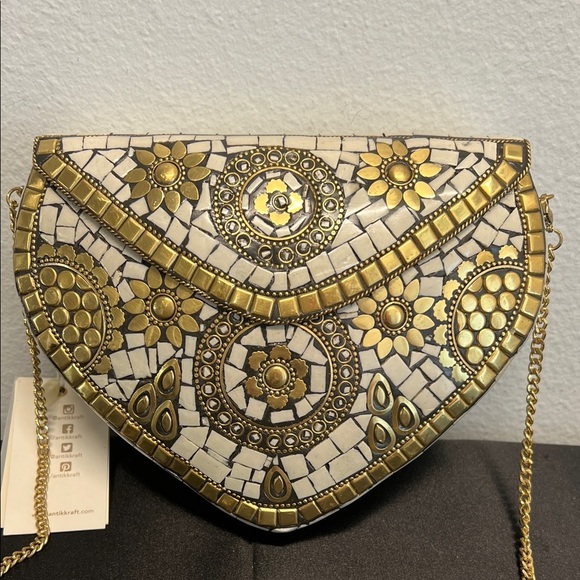 Antik Kraft Handbags - Antik Kraft | Metal Heart Gold & Cream Mosaic Purse w/ Crossbody